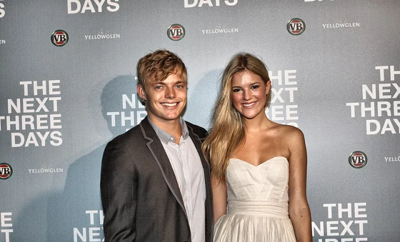 The Plus-One Problem: How Celebrity Relationships Survive (or Implode) Under the Spotlight of Award Season